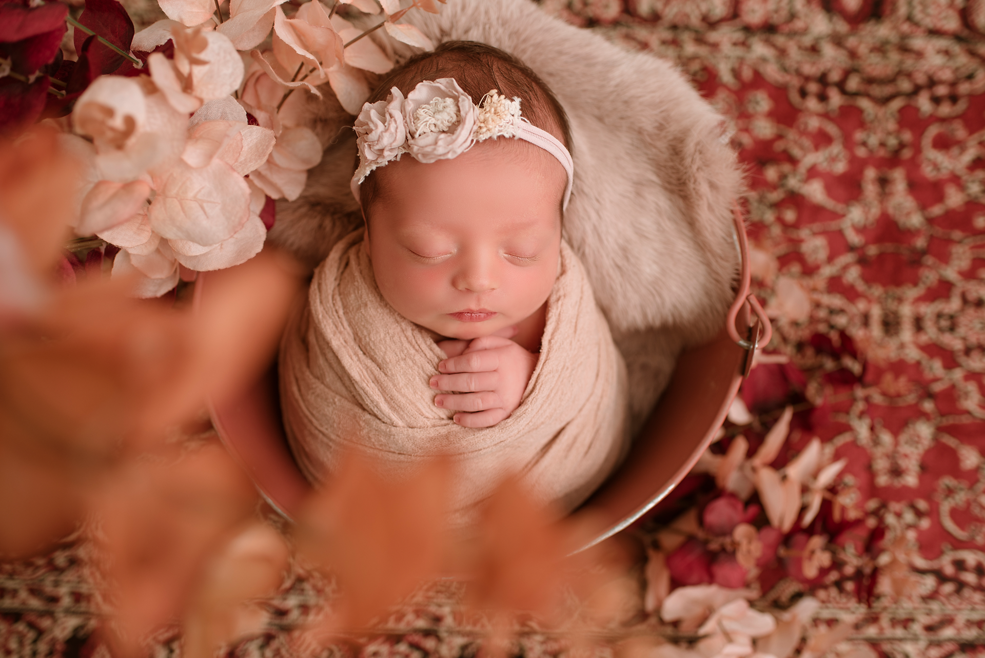 Foto Letícia Kastner | Newborn - Imagem 1