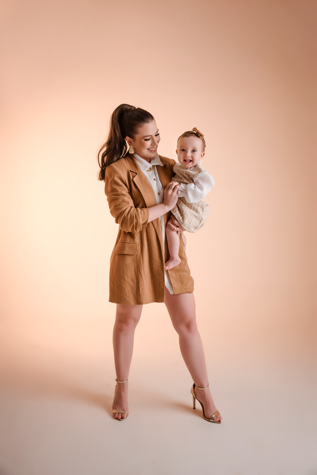 Foto Priscila e Letícia - Motherhood Foto Priscila e Letícia - Motherhood - Imagem 4